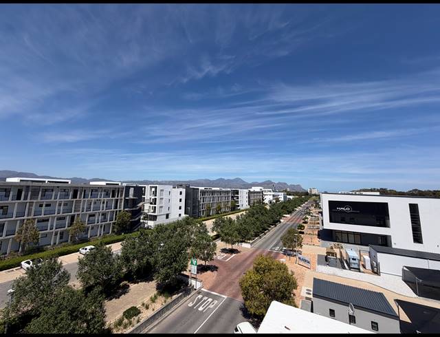 290M² OFFICE TO LET IN PAARDEVLEI